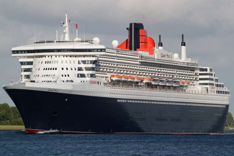 queenmary2.jpg