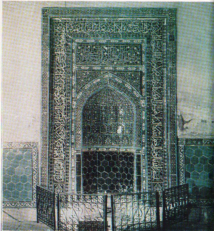 Сида ахмеда айссауи. Портал мавзолея Ходжи Ахмеда Ясави. Мечеть Ахмеда Ясави внутри. Мечеть Ходжи Ахмета Яссауи внутри. Комплекс Ходжа Зайнутдин Бухара михраб.